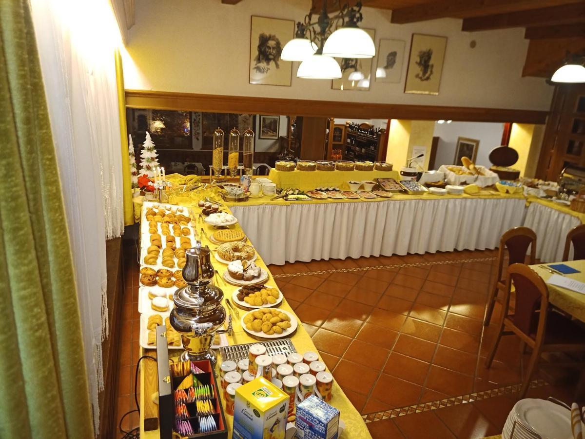 Park Hotel Arnica Фалькаде Экстерьер фото